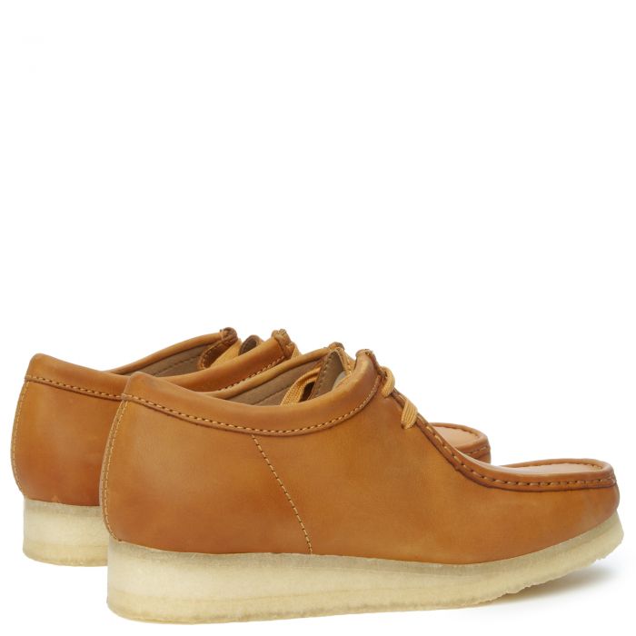 Clarks Womens Wallabee (Orange Check) 9