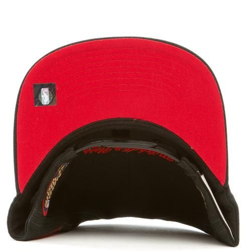 Mitchell & Ness Mens NBA Chicago Bulls Snapback Hats 6HSSJS19236