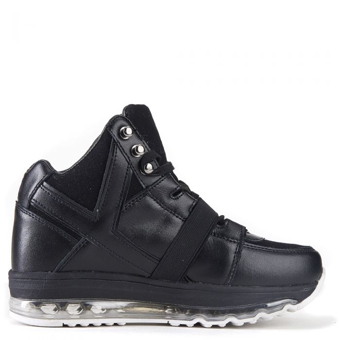 Y.R.U. for Women: Qozmo Aiire Black Sneakers