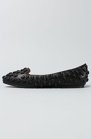 The Skulltini Shoe in All Black