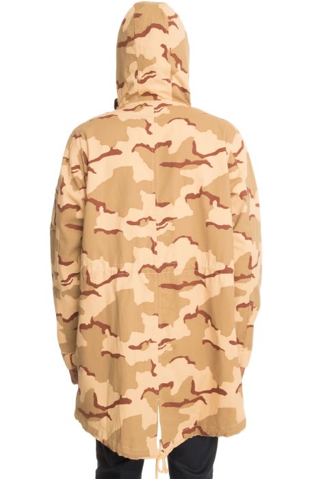 Elongated Fishtail Twill Washed Parka in Desert Camo