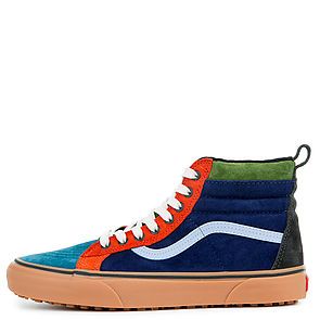 The Men's Sk8-Hi MTE in Medieval Blue and Lavender Lustre The Men's Sk8-Hi MTE in Medieval Blue and Lavender Lustre