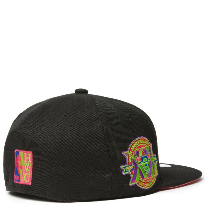 Mitchell & Ness Chicago Bulls Cherry Bomb Fitted HWC 7 1/8