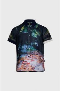 Lost in Paradise Short-sleeve Button-up Shirt