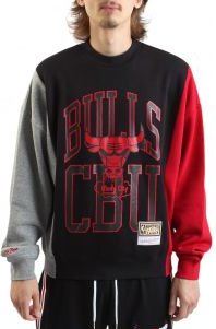 NBA Chicago Bulls Split 3 Crewneck Sweater