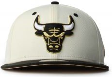 Chicago Bulls Chrome Fitted Hat 