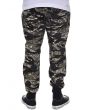 The Dudleyfield Jogger Pants in Camo 5