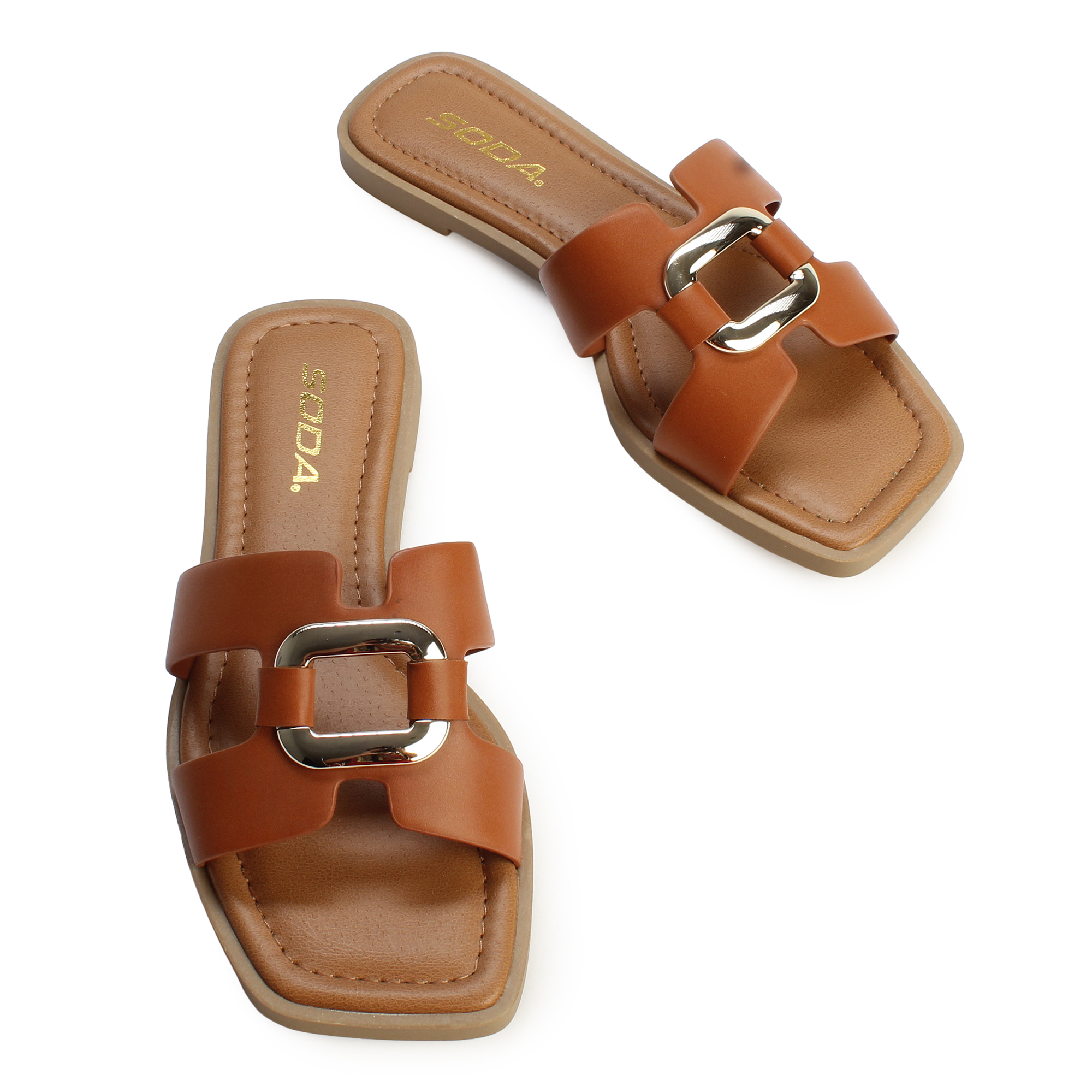 Feng Flat Sandal